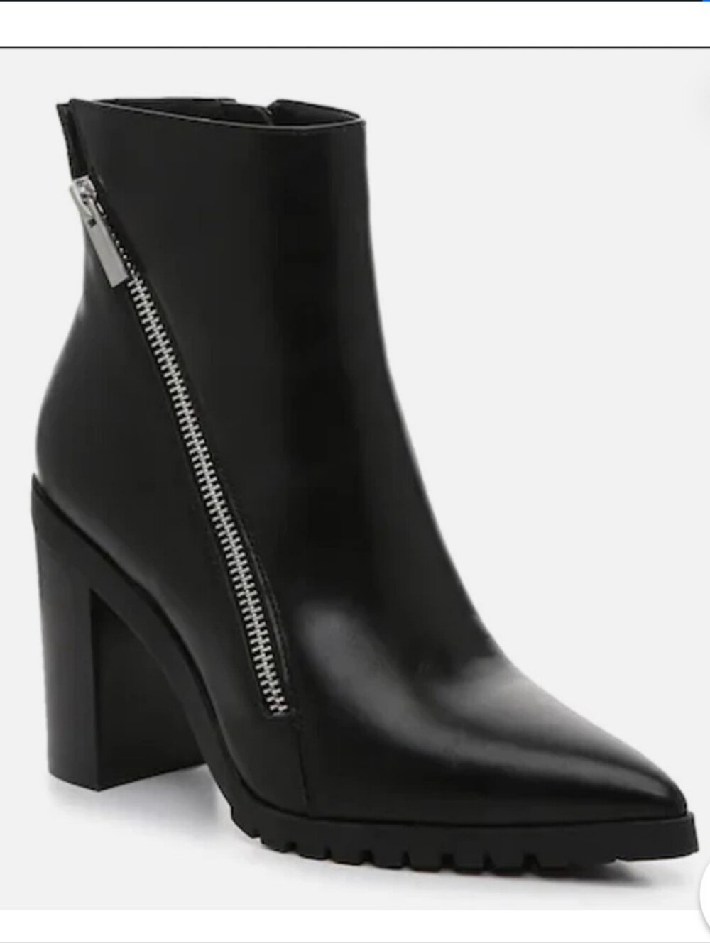 Charles By Charles David Dominate Zip Pointed Booties Size 7.5